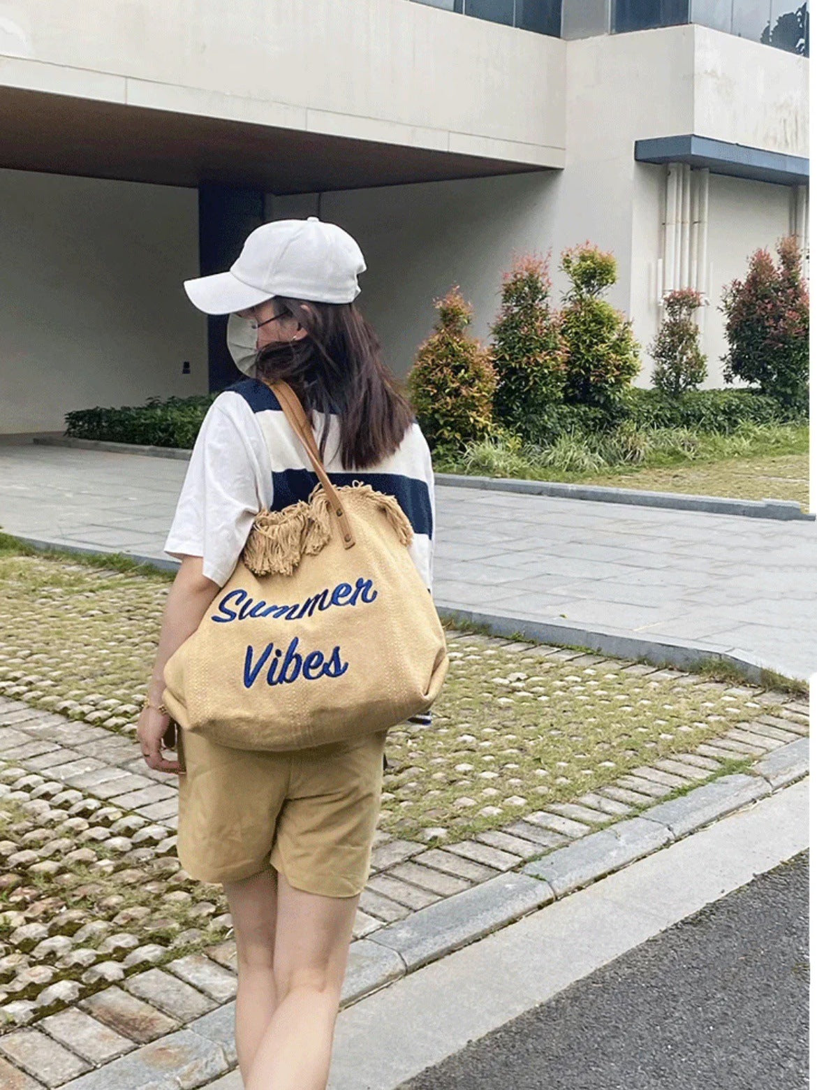 Summer Vibes Beach Tote Bag – Large Tassel Shoulder Bag