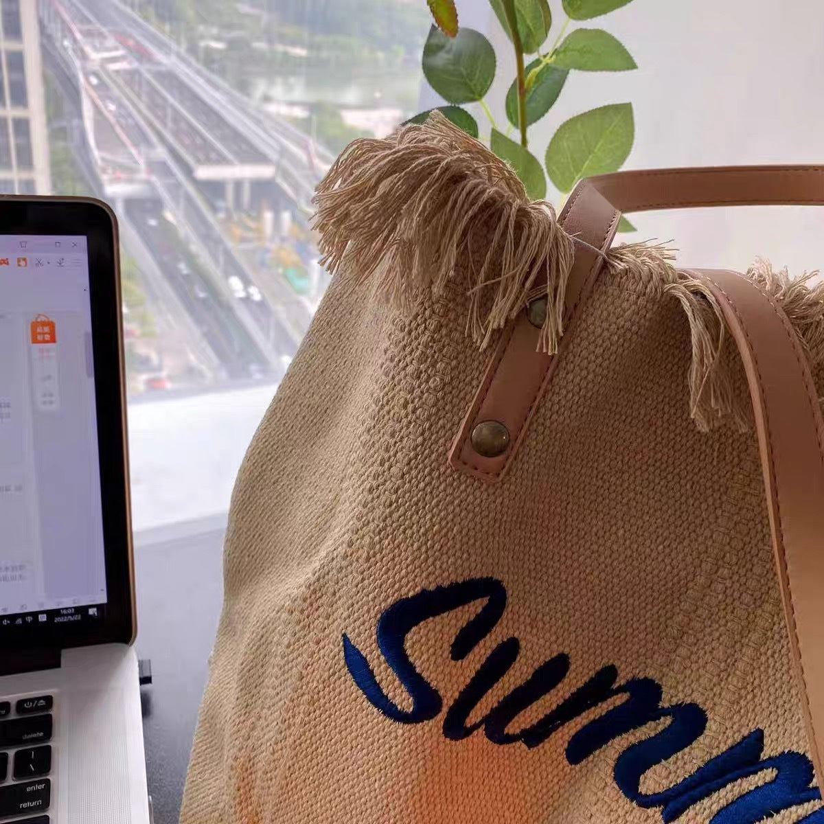 Summer Vibes Beach Tote Bag – Large Tassel Shoulder Bag