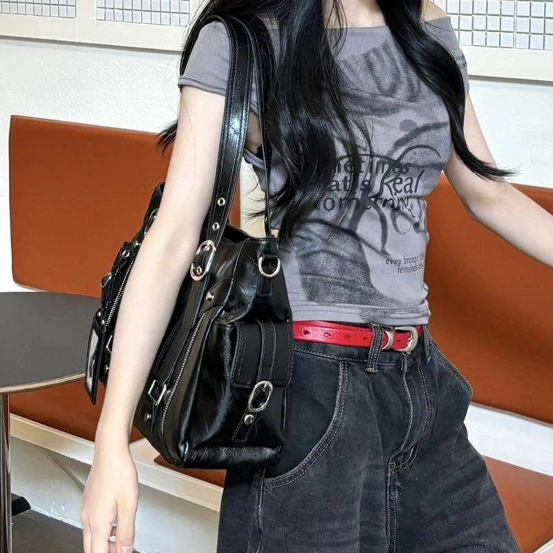 Large Capacity Retro Tote Bag for Women – Chic Shoulder Handbag for Work & Daily Commute