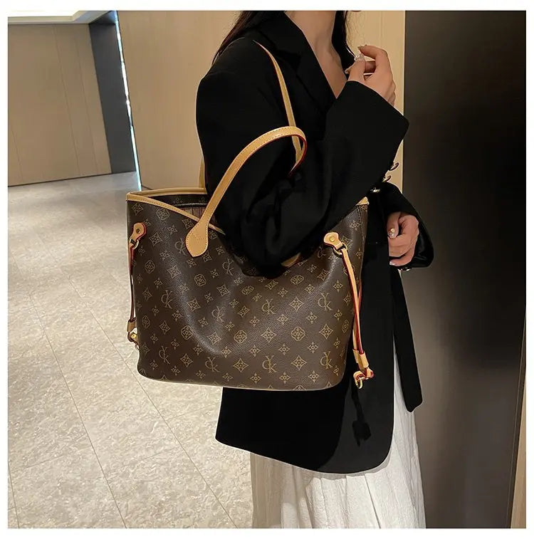 Large Versatile Tote Handbag for Women – Practical Shoulder Bag for Daily Use