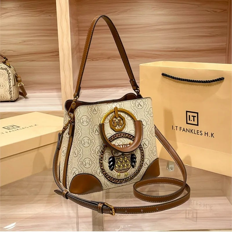 Genuine Leather Bucket Bag for Women – Luxury Shoulder & Crossbody Handbag (2025 Design)