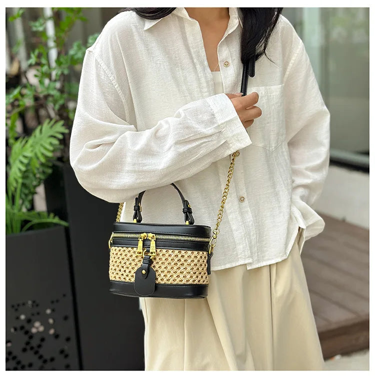Woven Raffia Mini Handbag – Top Handle & Single-Shoulder Bag