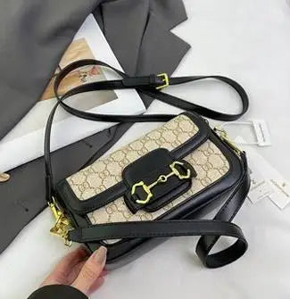 Retro Underarm Shoulder Bag – Structured Everyday Handbag