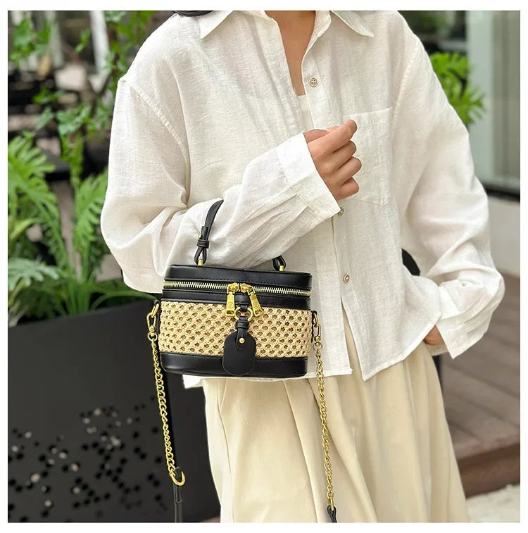 Woven Raffia Mini Handbag – Top Handle & Single-Shoulder Bag