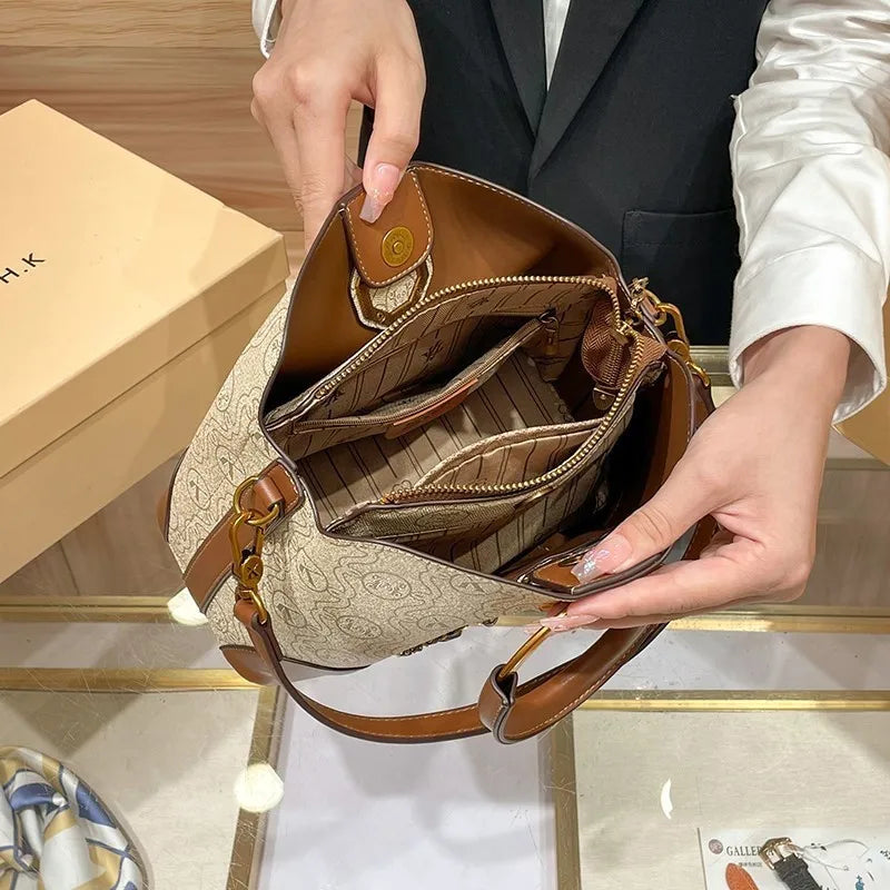 Genuine Leather Bucket Bag for Women – Luxury Shoulder & Crossbody Handbag (2025 Design)