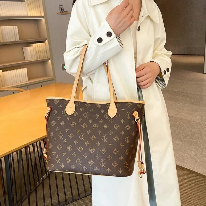 Large Versatile Tote Handbag for Women – Practical Shoulder Bag for Daily Use