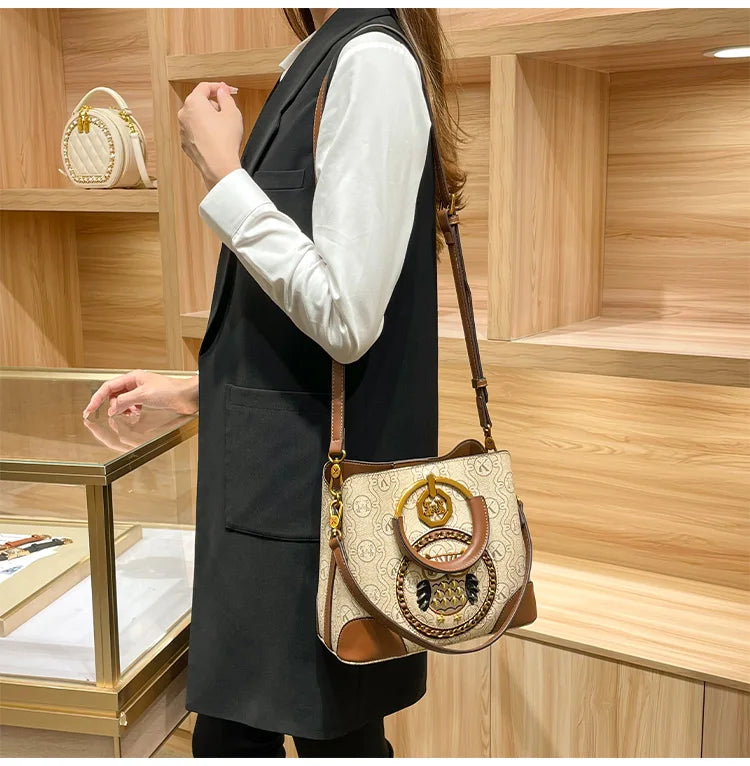 Genuine Leather Bucket Bag for Women – Luxury Shoulder & Crossbody Handbag (2025 Design)