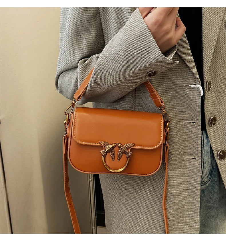 Retro Crossbody Shoulder Bag – High-Texture Designer Style
