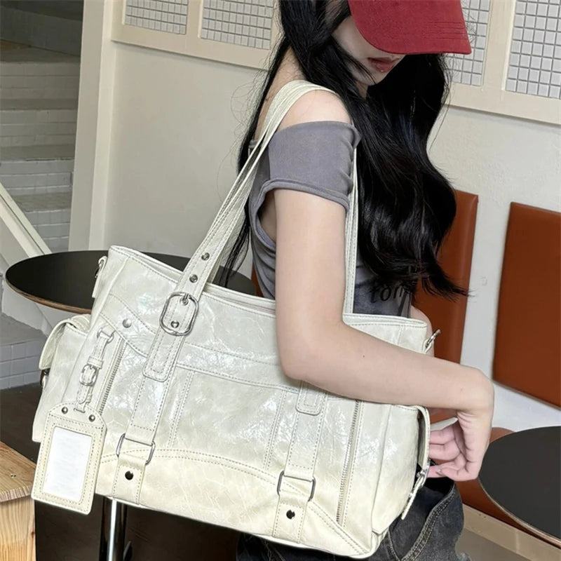 Large Capacity Retro Tote Bag for Women – Chic Shoulder Handbag for Work & Daily Commute