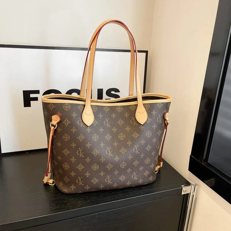 Large Versatile Tote Handbag for Women – Practical Shoulder Bag for Daily Use