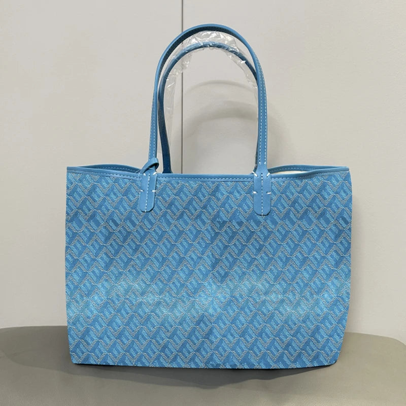 Large Leather Tote Bag for Women – Structured Designer Shoulder Bag with Spacious Interior