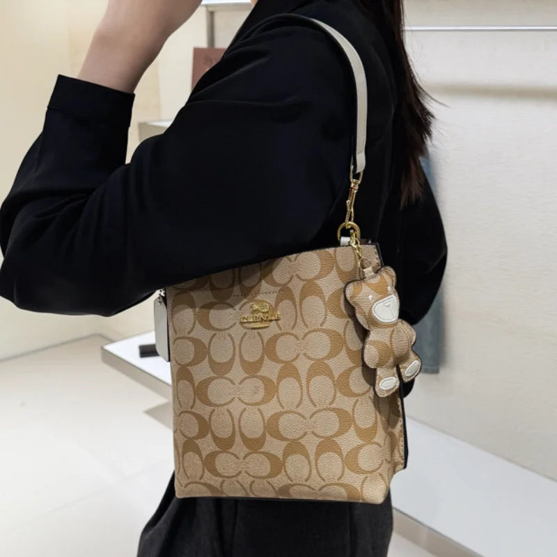 Luxury Bucket Handbag – Elegant Shoulder Bag for Everyday & Events