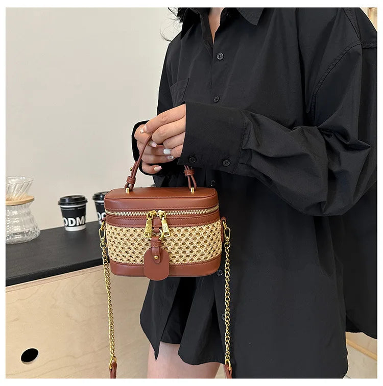 Woven Raffia Mini Handbag – Top Handle & Single-Shoulder Bag