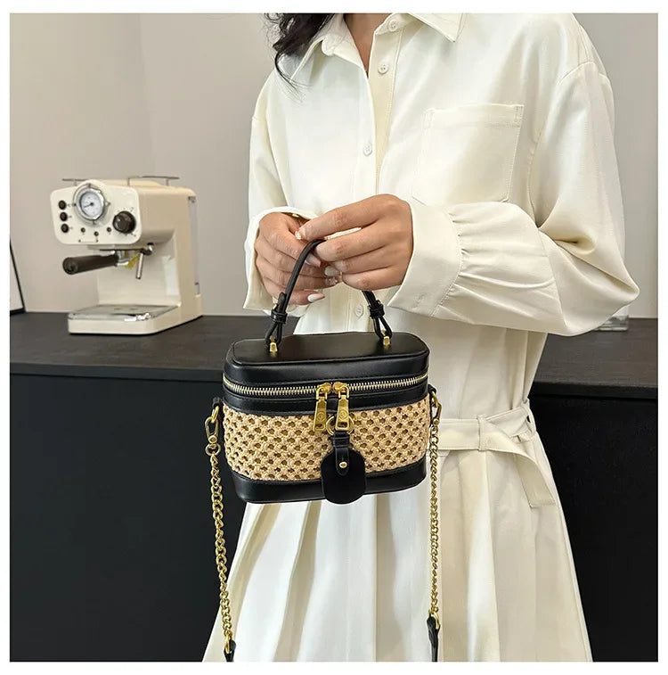 Woven Raffia Mini Handbag – Top Handle & Single-Shoulder Bag