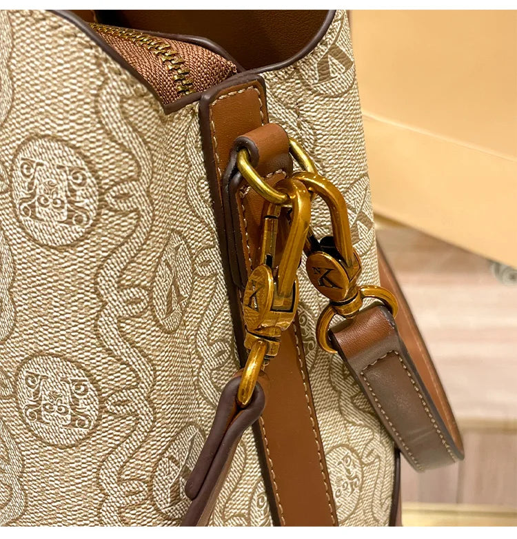 Genuine Leather Bucket Bag for Women – Luxury Shoulder & Crossbody Handbag (2025 Design)