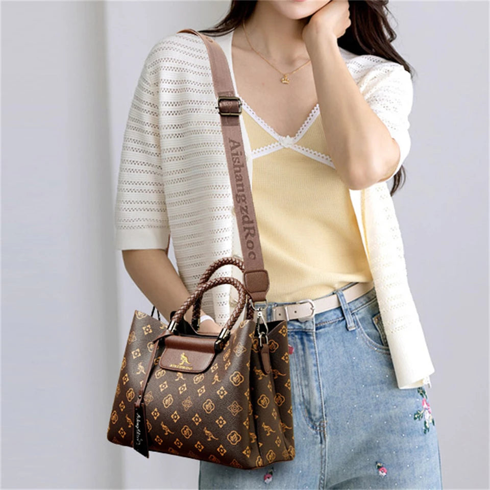 Elegant Women's Handbag with Unique Handle – Spacious Tote with Adjustable Shoulder Strap