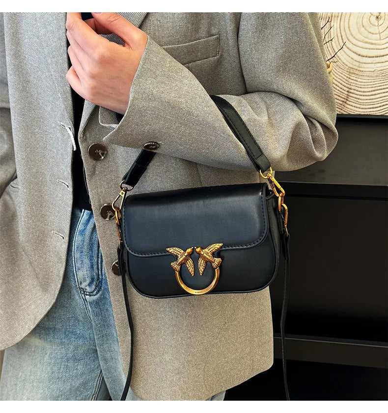 Retro Crossbody Shoulder Bag – High-Texture Designer Style