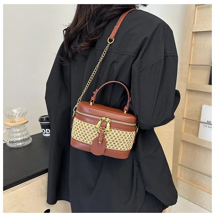 Woven Raffia Mini Handbag – Top Handle & Single-Shoulder Bag