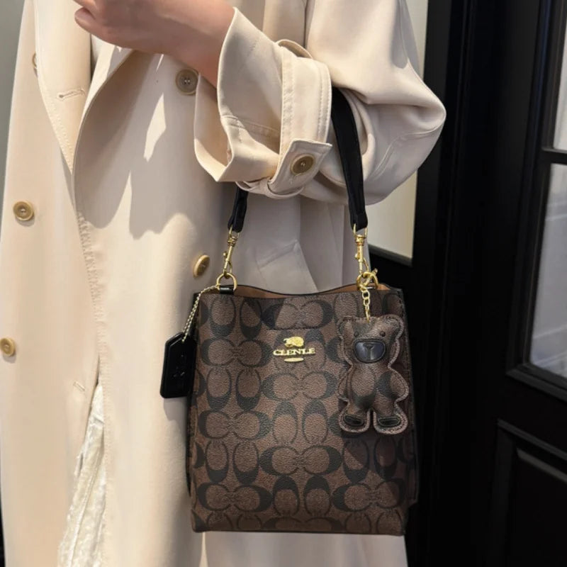 Luxury Bucket Handbag – Elegant Shoulder Bag for Everyday & Events