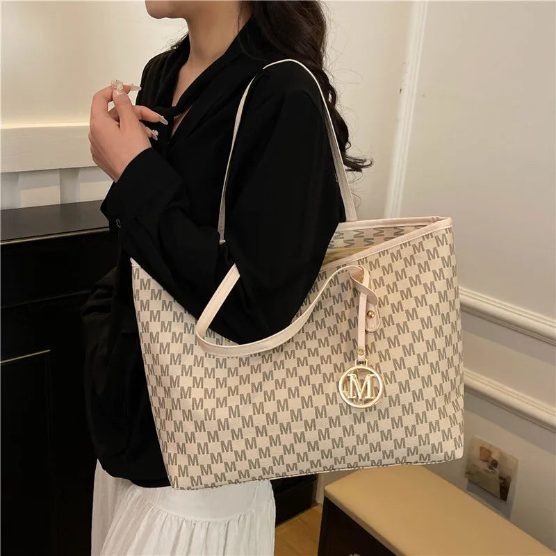 Printed PU Leather Tote Bag for Women – Large Capacity Commuter & College Handbag