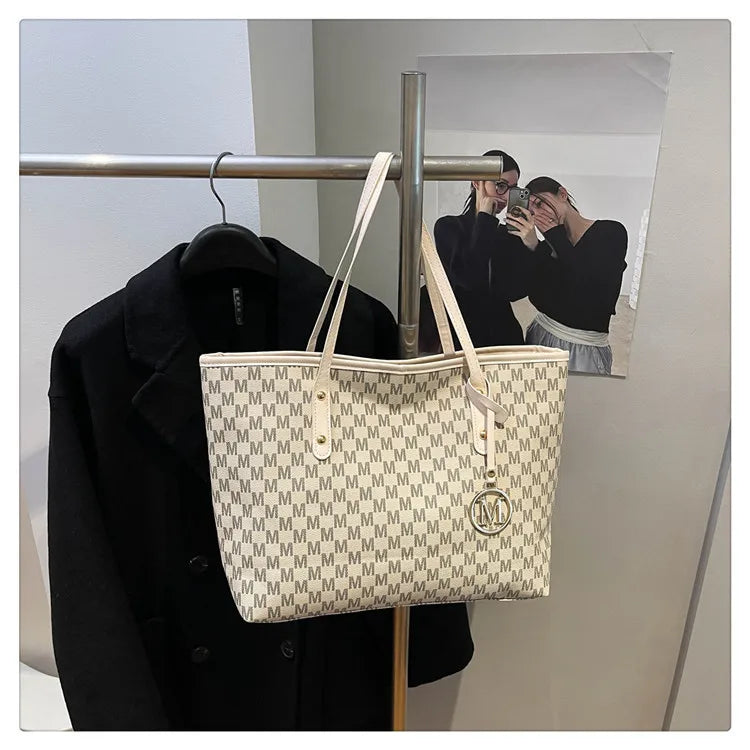 Printed PU Leather Tote Bag for Women – Large Capacity Commuter & College Handbag