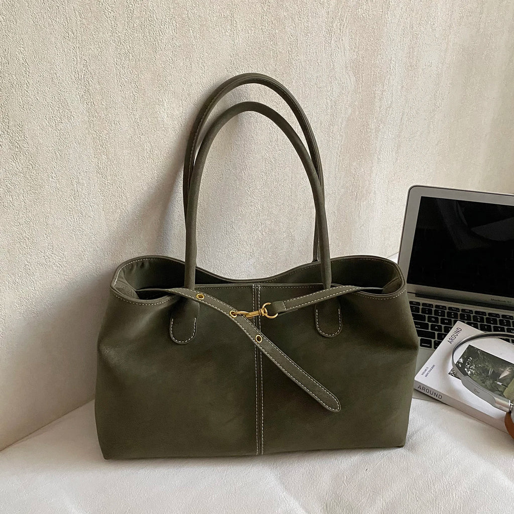Large-Capacity Women’s Tote Bag – Lightweight Luxury Shoulder Bag for Work & Everyday Use