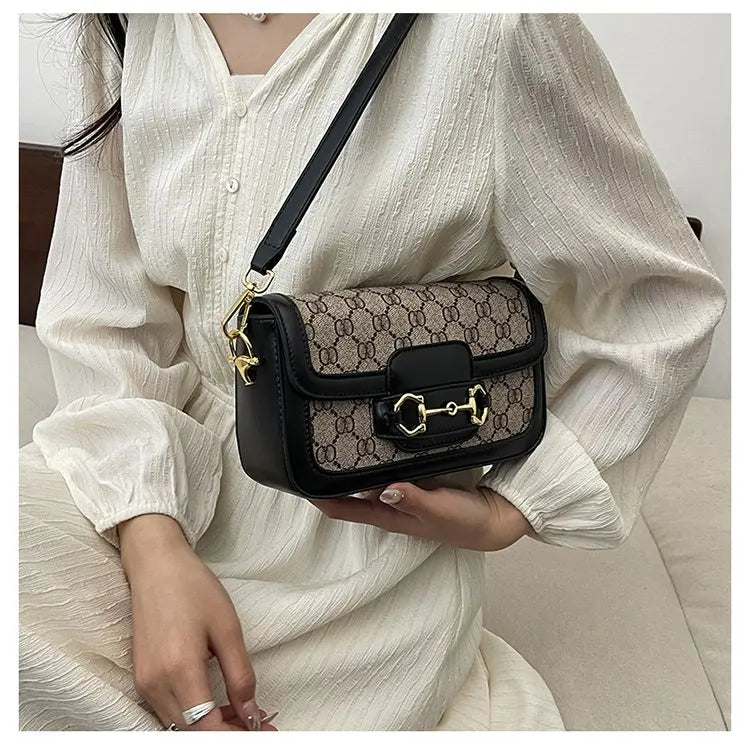 Retro Underarm Shoulder Bag – Structured Everyday Handbag