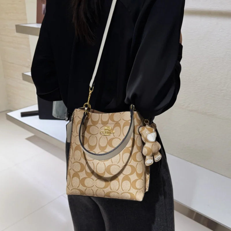 Luxury Bucket Handbag – Elegant Shoulder Bag for Everyday & Events